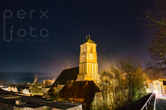 Jakobskirche bei Nacht